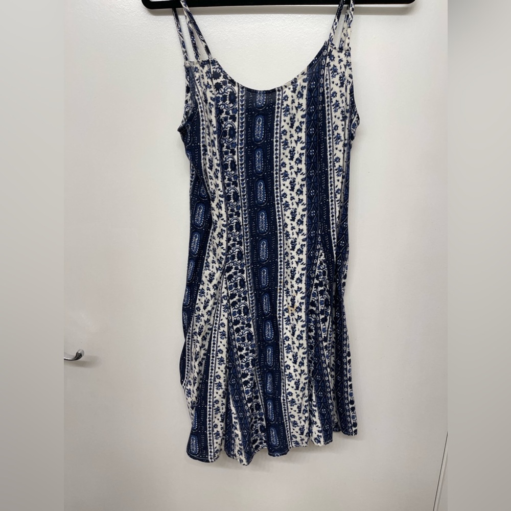 Blue pattern dress
